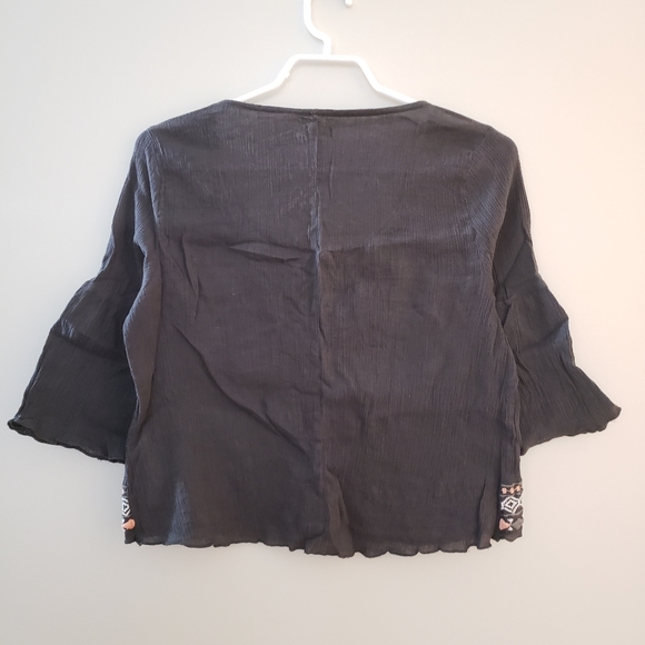 Hollister Size L Navy 3/4 Bell Sleeve Embroidered Cropped Blouse - Picture 7 of 10